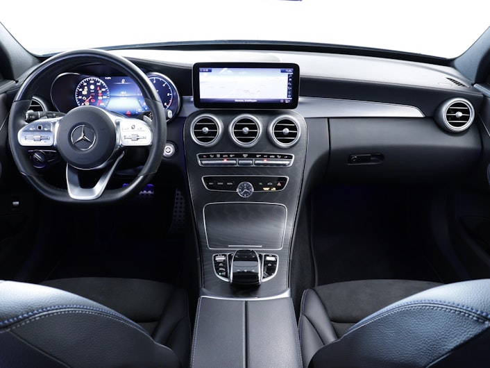 Vehicle image MERCEDES-BENZ C 220