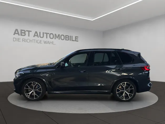 BMW X5 xDrive45e