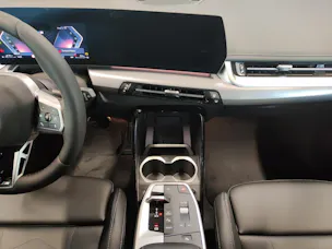 BMW X1 30e xDrive paddles