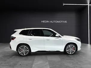 BMW X1 30e xDrive paddles