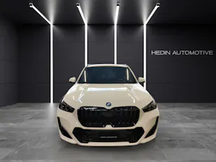 BMW X1 30e xDrive paddles