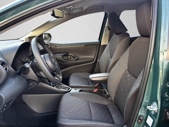 Vehicle image 2 Vehicle image 2