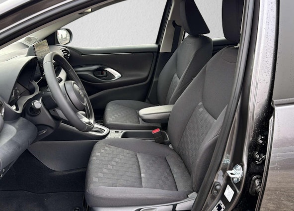 Vehicle image 7 Vehicle image 7