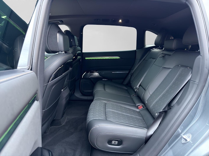 Vehicle image ZEEKR 7X