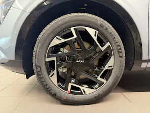 Kia Sportage 1.6 T-GDi PHEV GT-Line - Ruote invernali incluse