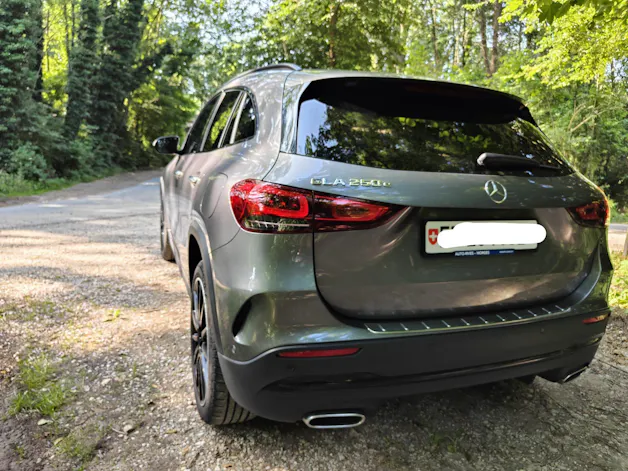 Mercedes-Benz GLA 250 e AMG Line