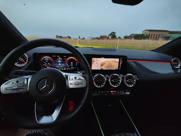 Mercedes-Benz GLA 250 e AMG Line