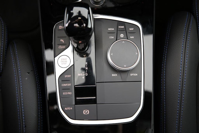 Vehicle image BMW 2 SERIES