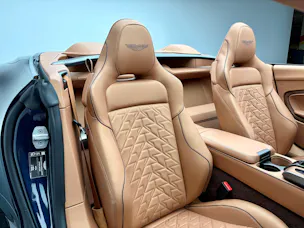 Aston Martin Vanquish Volante 5.2 V12 Bi-Turbo