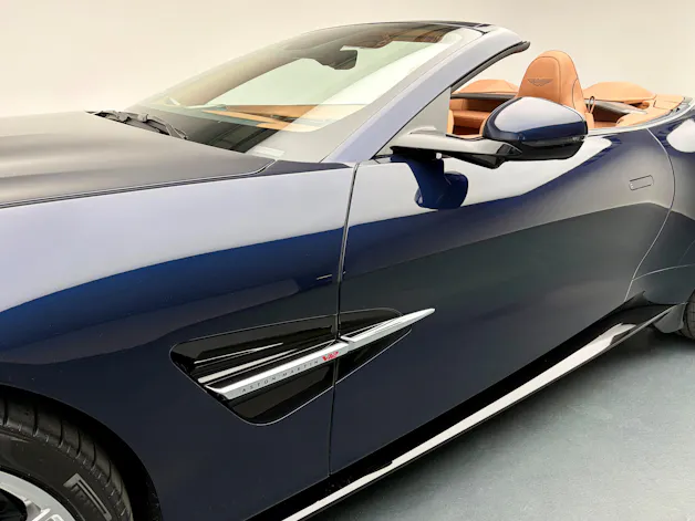 Aston Martin Vanquish Volante 5.2 V12 Bi-Turbo