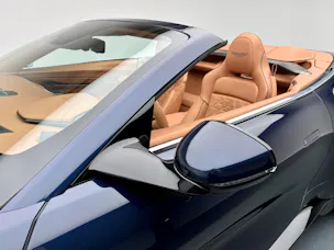 Aston Martin Vanquish Volante 5.2 V12 Bi-Turbo