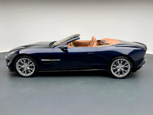 Aston Martin Vanquish Volante 5.2 V12 Bi-Turbo