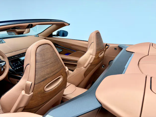 Aston Martin Vanquish Volante 5.2 V12 Bi-Turbo