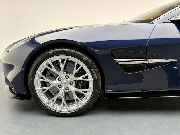 Aston Martin Vanquish Volante 5.2 V12 Bi-Turbo
