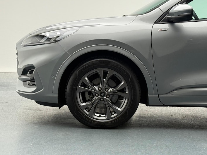 Vehicle image FORD KUGA