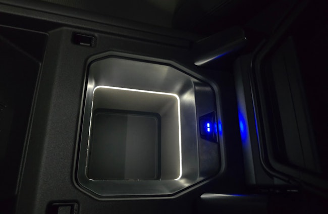 Vehicle image 16 Vehicle image 16