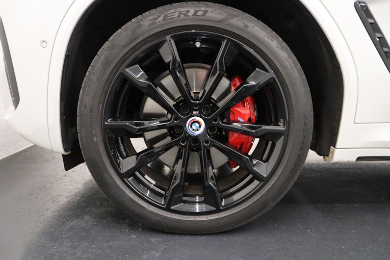 Vehicle image BMW X3