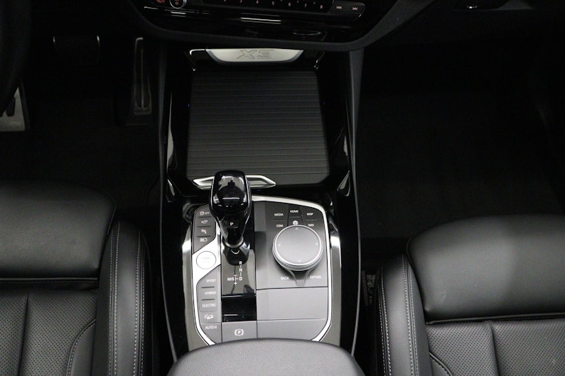 Vehicle image BMW X3