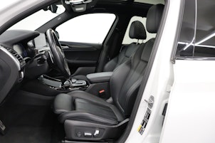 Vehicle image BMW X3 30e xDrive