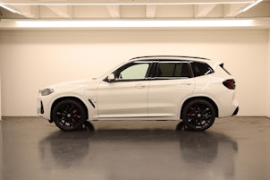 Vehicle image BMW X3 30e xDrive