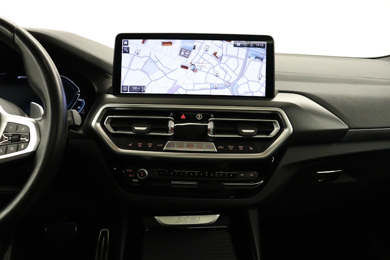 Vehicle image BMW X3