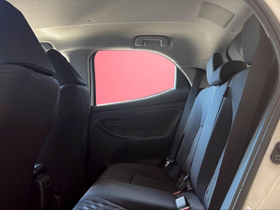 Vehicle image 11 Vehicle image 11