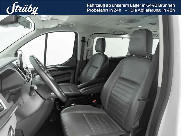 Ford Tourneo Custom Bus 320 L1 2.0 TDCi Titanium