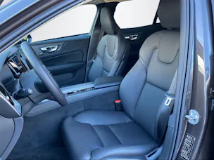 Volvo V60 Cross Country 2.0 B4 Plus AWD