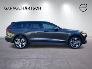 Volvo V60 Cross Country 2.0 B4 Plus AWD