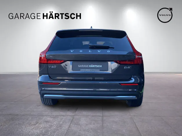 Volvo V60 Cross Country 2.0 B4 Plus AWD