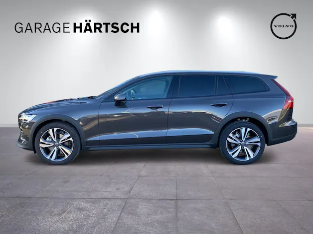 Volvo V60 Cross Country 2.0 B4 Plus AWD