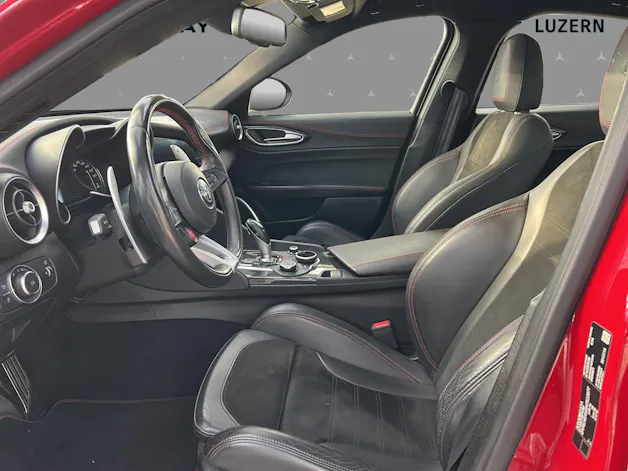 Alfa Romeo Giulia 2.9 V6 Quadrifoglio Automatic