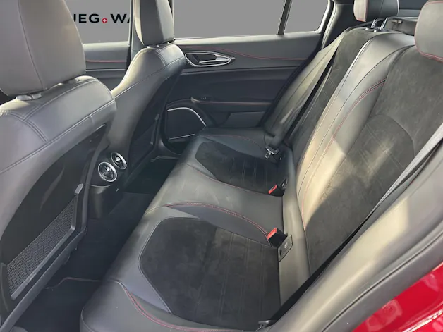 Alfa Romeo Giulia 2.9 V6 Quadrifoglio Automatic
