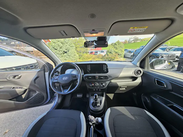 Hyundai i10 1.2 Amplia Aut.