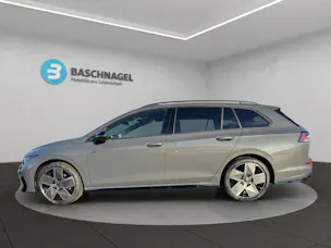 VW Golf Variant 1.5 eTSI mHEV R-Line