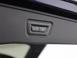 BMW 550e xDrive Touring