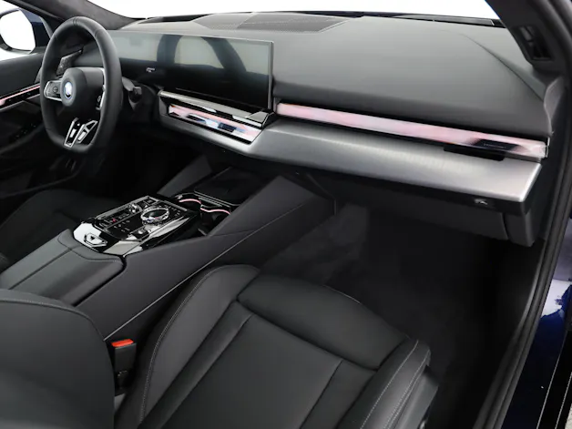 BMW 550e xDrive Touring