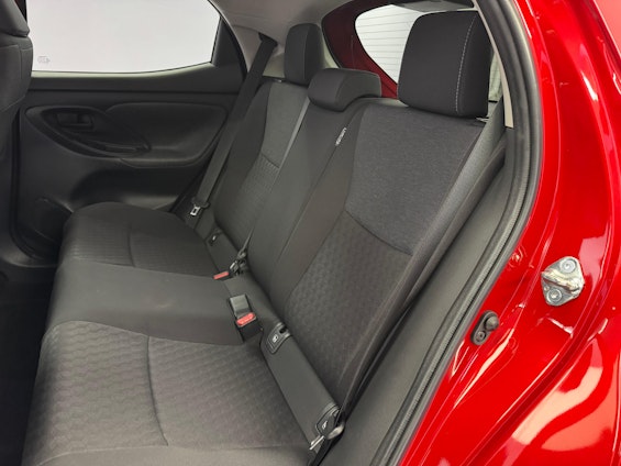 Vehicle image 9 Vehicle image 9