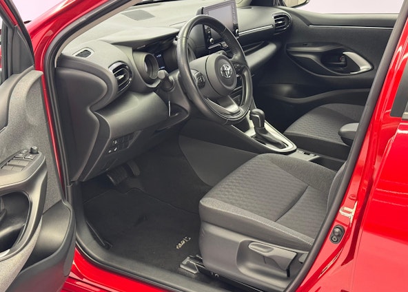 Vehicle image 6 Vehicle image 6