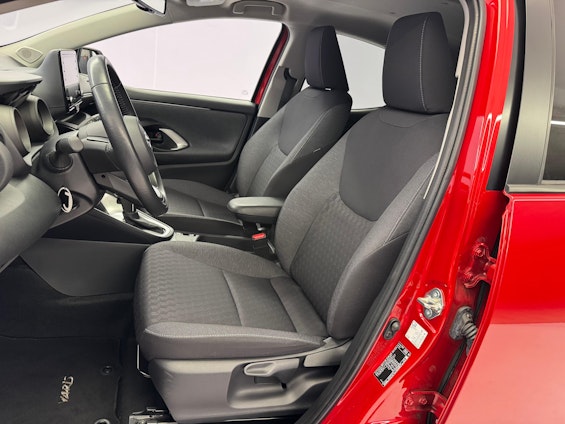 Vehicle image 8 Vehicle image 8