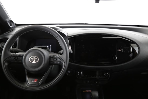 Vehicle image 12 Vehicle image 12