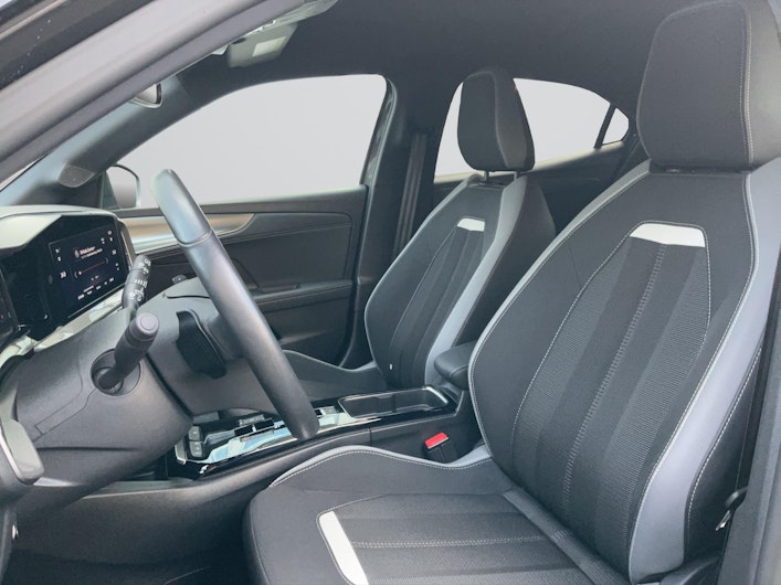 Vehicle image OPEL MOKKA