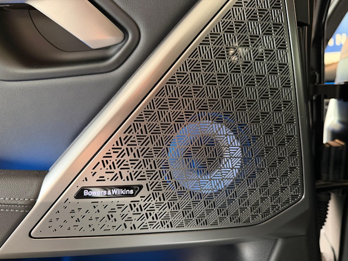 Vehicle image BMW 5 SERIES