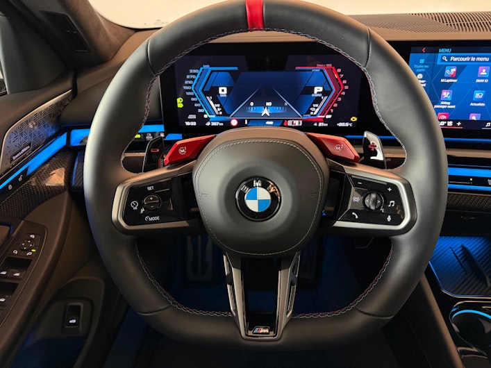 Vehicle image BMW 5 SERIES