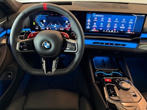 Vehicle image BMW M5 xDrive