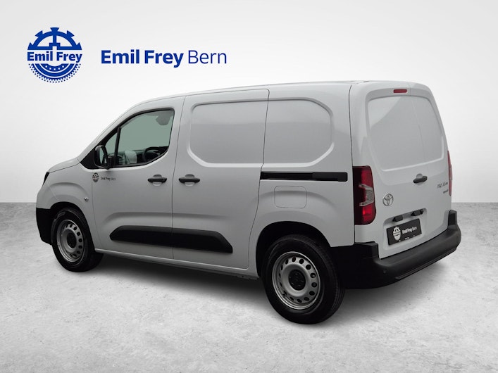 Vehicle image TOYOTA PROACE CITY