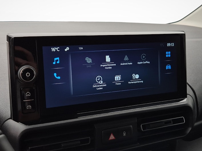 Vehicle image TOYOTA PROACE CITY