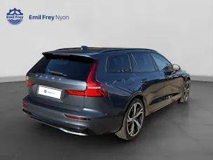 Volvo V60 2.0 B5 Ultimate Dark AWD