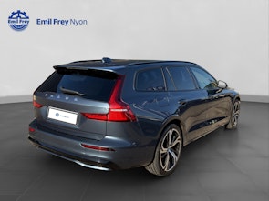 Vehicle image VOLVO V60 2.0 B5 Ultimate Dark AWD