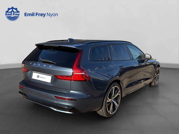 Vehicle image VOLVO V60